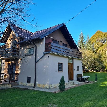 Holiday Home "Iris" Near Plitvice Lakes Rudanovac Exteriör bild